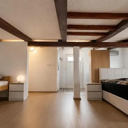 Apartamento Lesto Corner
