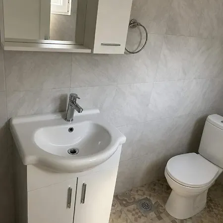 Lesto Corner Apartamento *